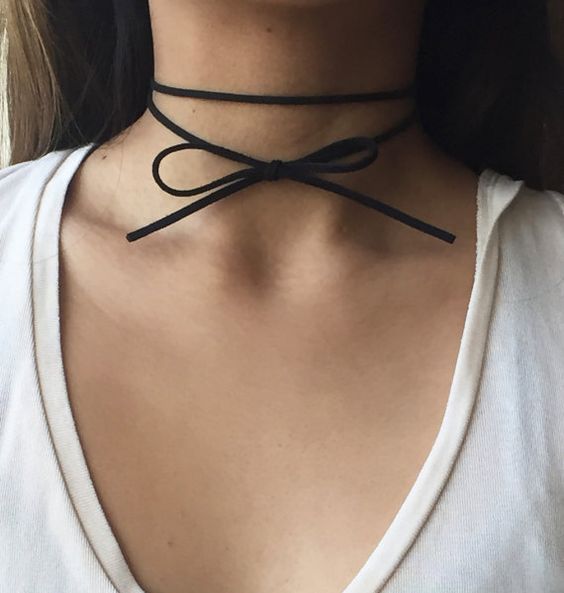 work outfits - chokers